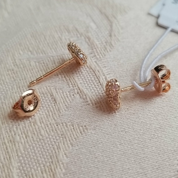 Michael Kors
Pavé Heart Stud Earrings, Rose Gold - Picture 8 of 9